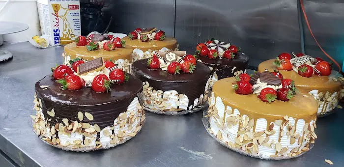 La Sevillana Bakery & Restaurant Picture 1