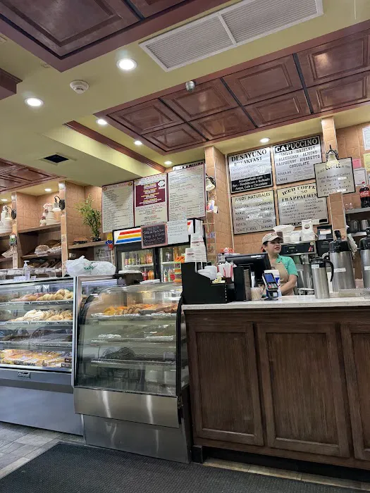 La Sevillana Bakery & Restaurant Picture 2