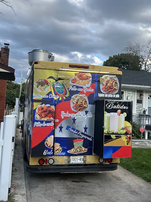 El pauteñito Comida ecuatoriana food truck Picture 6