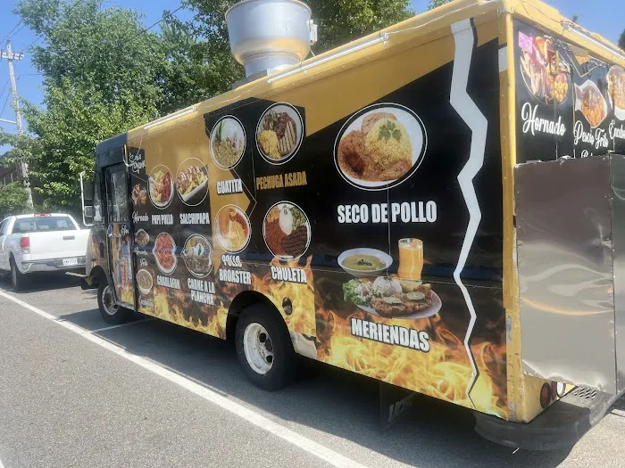 El pauteñito Comida ecuatoriana food truck Picture 1