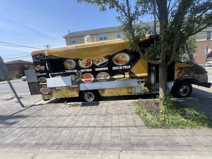 El pauteñito Comida ecuatoriana food truck Picture 9
