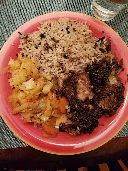 Uncle Don's kitchen Picture 8