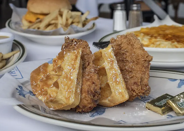 The Shed Restaurant - Westbury NY Picture 9