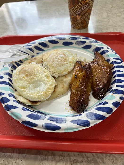 International Deli Picture 6