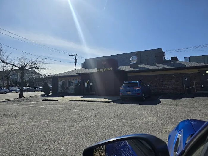 Pizza Hut Picture 10