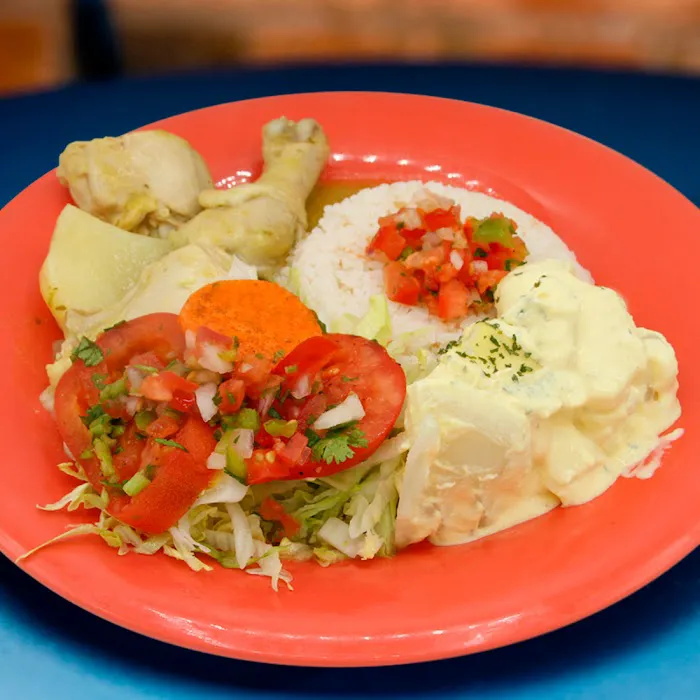 La Fonda Deli, Westbury. Picture 2