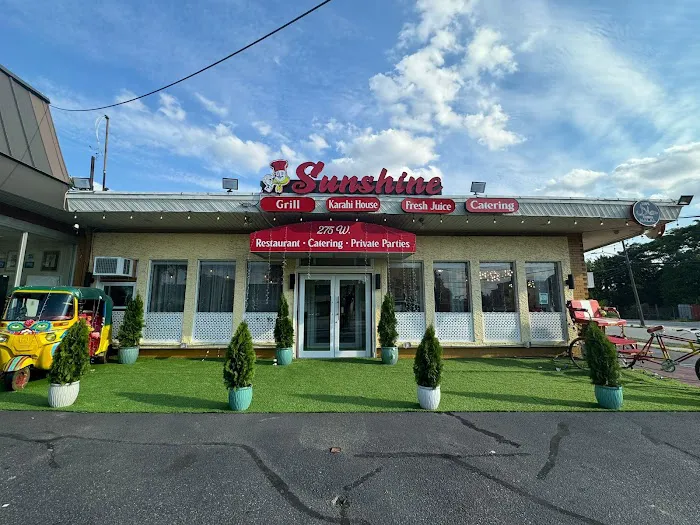 Sunshine Hicksville Picture 3