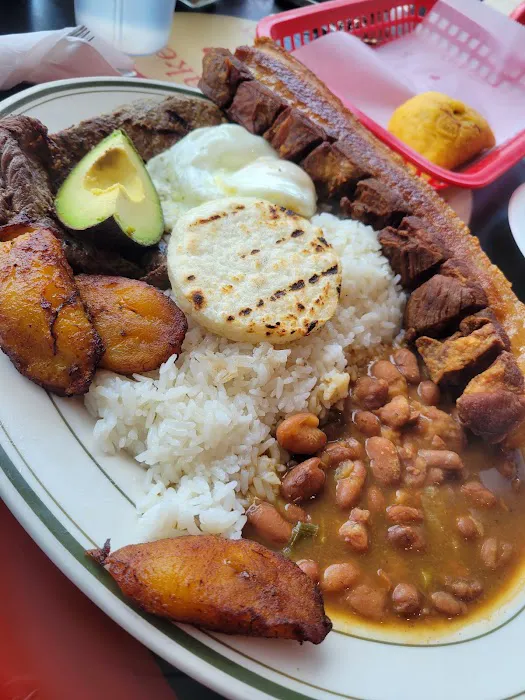 Punto Rojo Bakery Hicksville 2 Picture 6