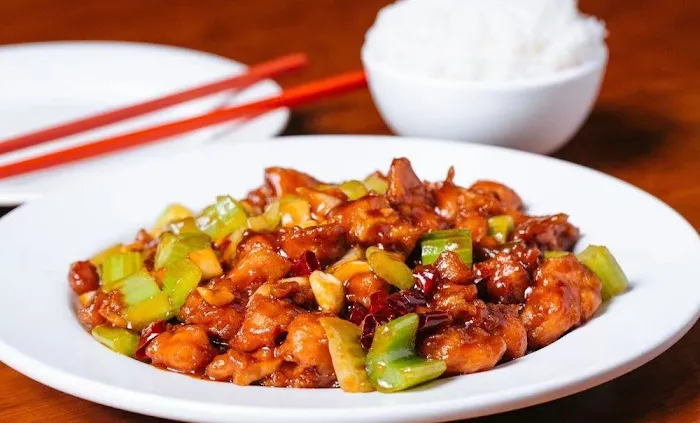 Halal ChengDu Chinese Kitchen Picture 2