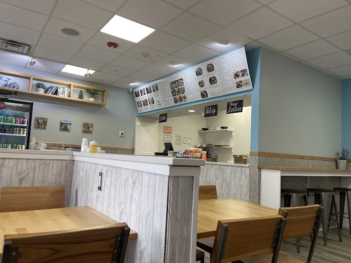 Island Poke - East Meadow Picture 5