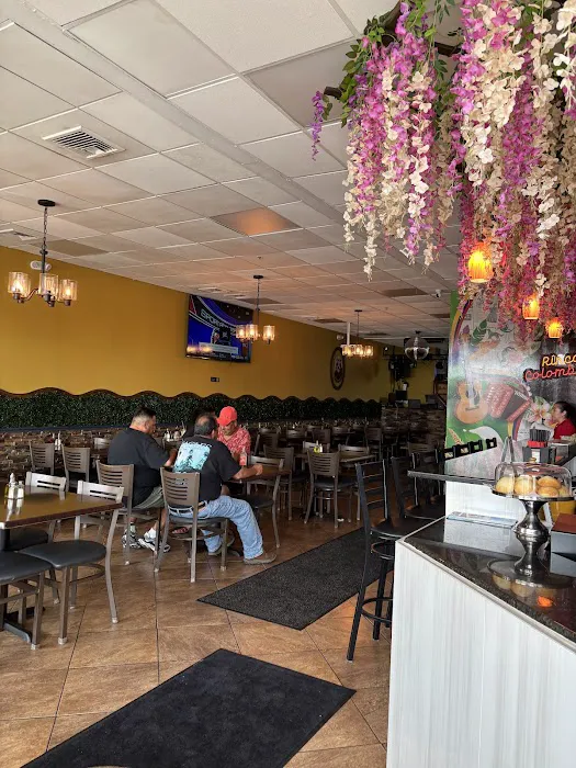 Rincon Colombiano Picture 3