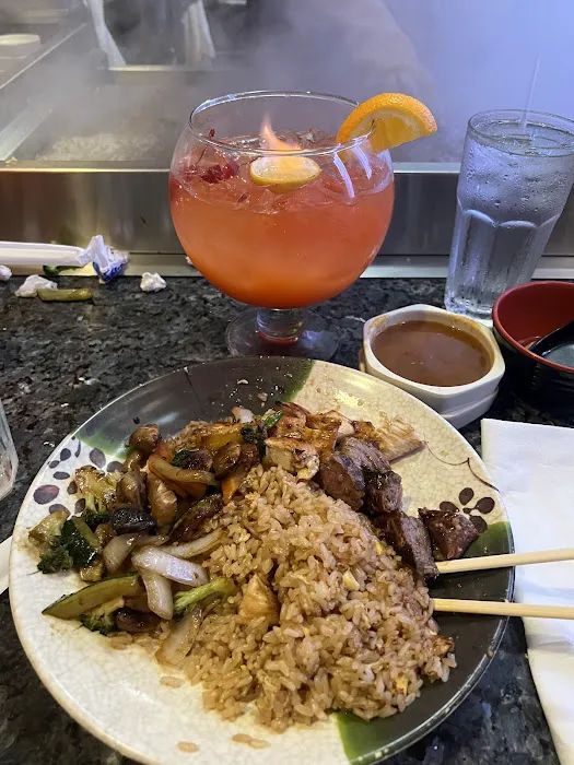 Izumi Sushi and Hibachi Steak house Picture 3