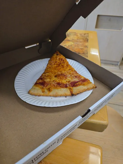 Lombardo's Pizza & Pasta Picture 1