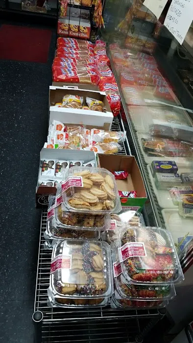 Doleh Supermarket Picture 2