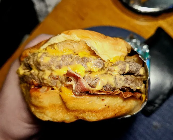 Burger City Picture 5