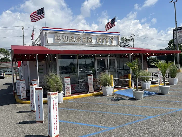 Burger City Picture 8