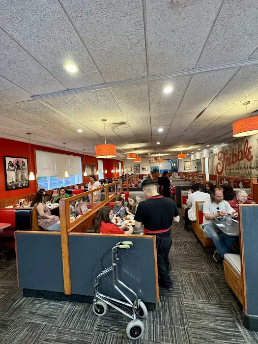 Friendly's Picture 6