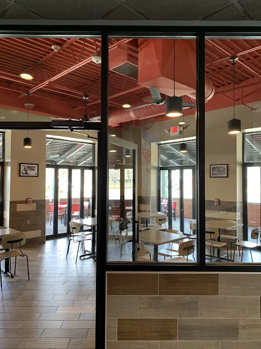 Sonic Drive-In Picture 6