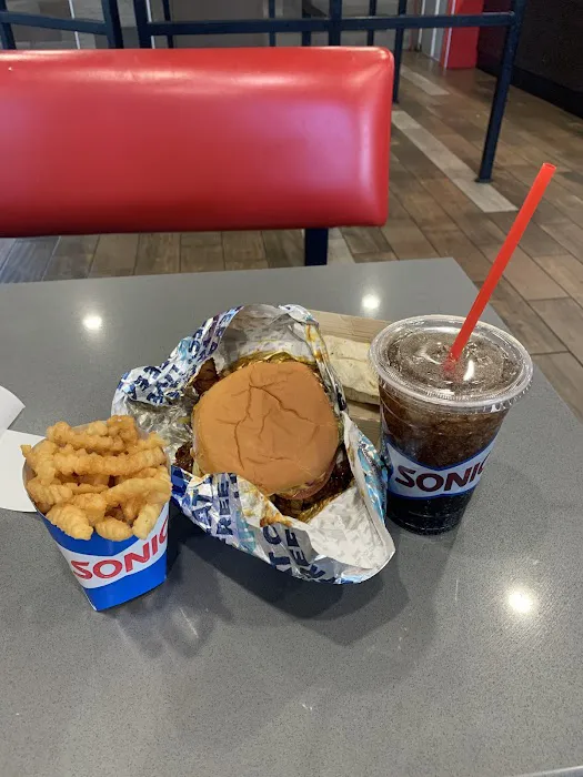 Sonic Drive-In Picture 4