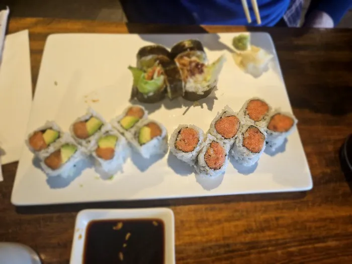 Yuzu sushi Picture 1