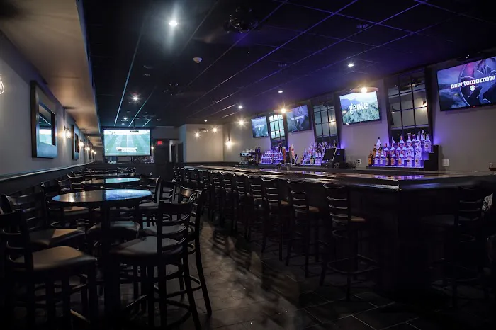 Public House 106 Picture 4