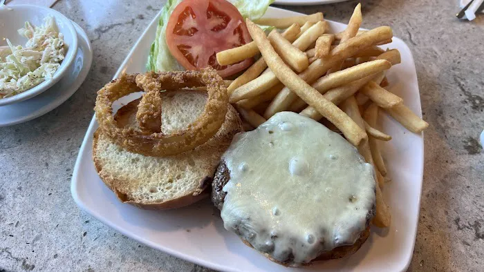 Grand Stage Diner Picture 7