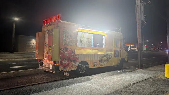 Empire Halal Grill Picture 3