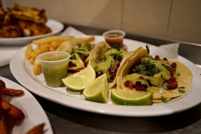 Boar Hat Wing House Picture 3