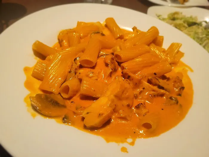 Calda Pizzeria & Restaurant Picture 3