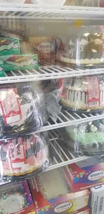 Hershey's Ice Cream & more Picture 9