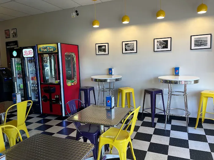 Arcadia™ Retro Eats Picture 6