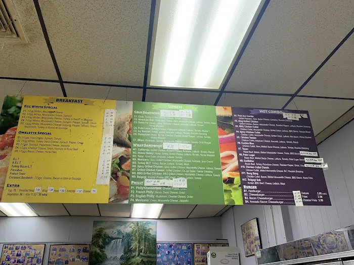 On A Roll Deli Picture 10