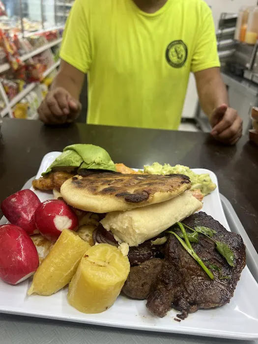 La Fonda Deli Picture 2