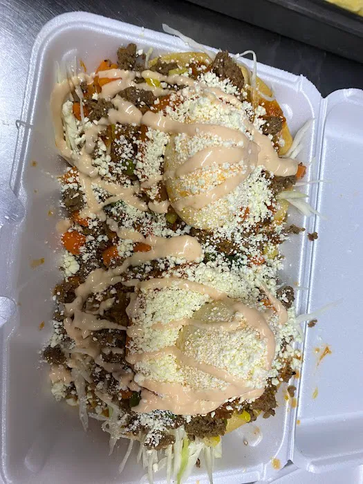 La Fonda Deli Picture 7