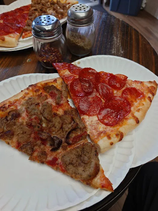 Antonio's Pizzeria New York Picture 1