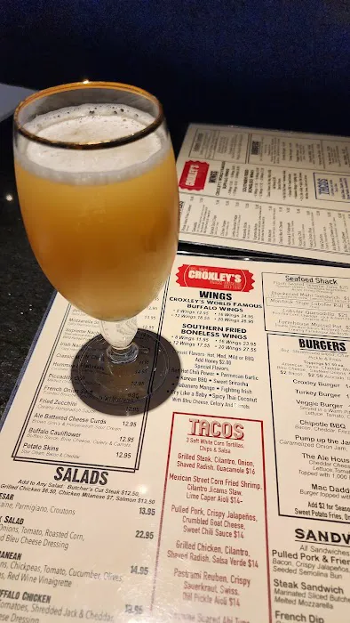 Croxley's Farmingdale Picture 8