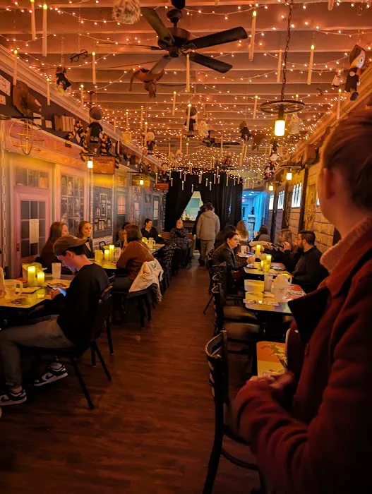 Alibi Lounge Picture 3