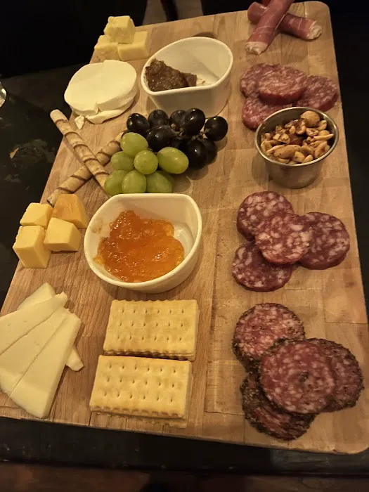 Alibi Lounge Picture 5