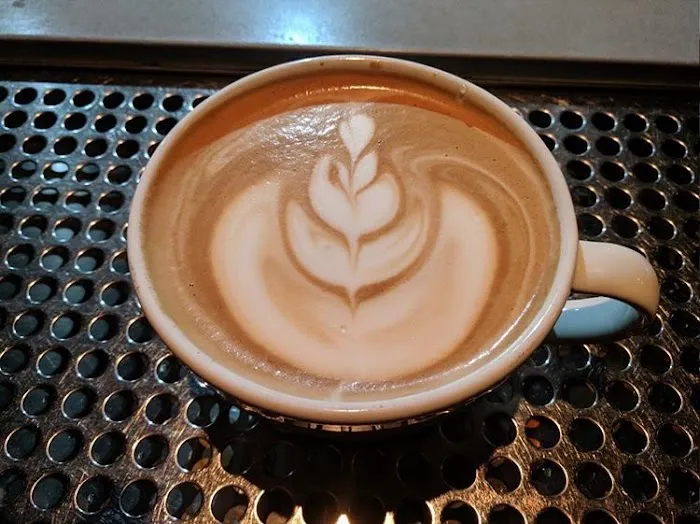 Alibi Lounge Picture 2