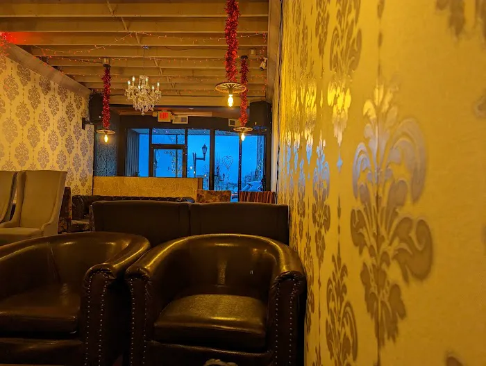 Alibi Lounge Picture 6