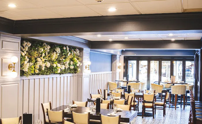 Harleys American Grille Picture 10