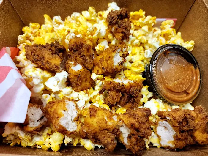 The Coop Nashville Kitchen Bar & Lounge Picture 3