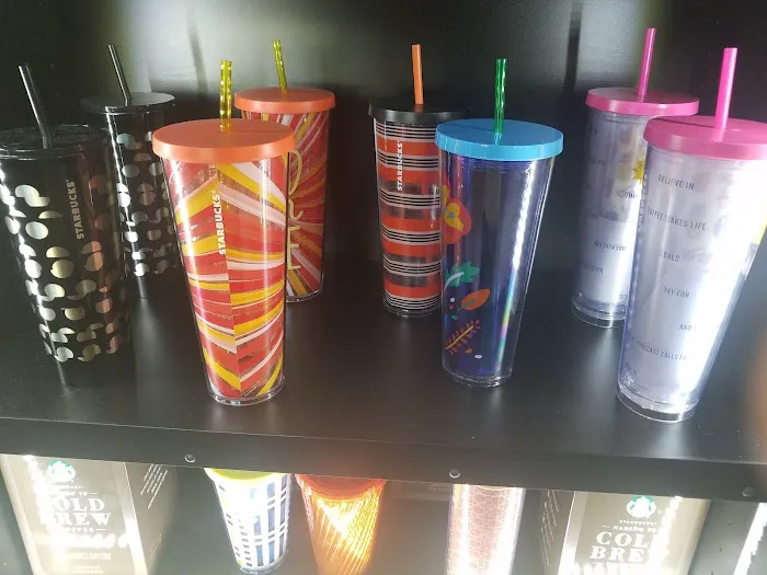 Starbucks Picture 10