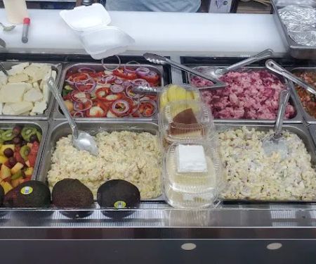 J & W GROCERY DELI CORP