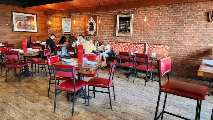 Vespa Italian Kitchen & Bar Picture 7