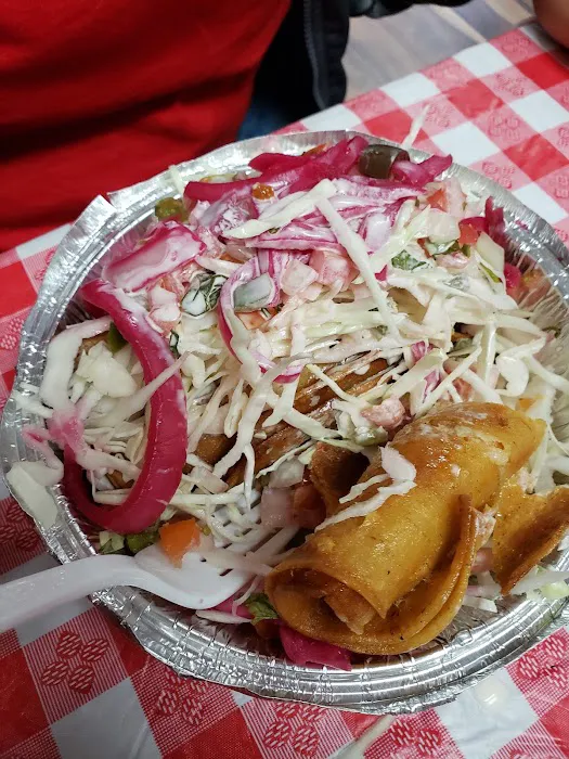 Las Delicias Latinas Picture 1