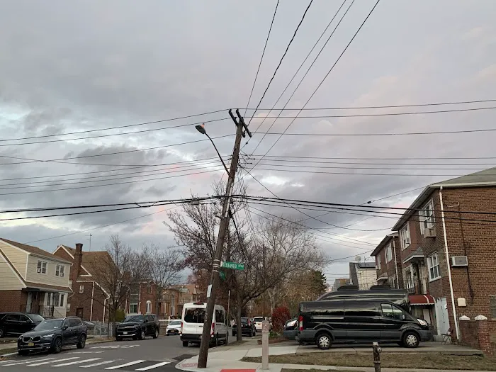 The Savor Market and Pizza Picture 10