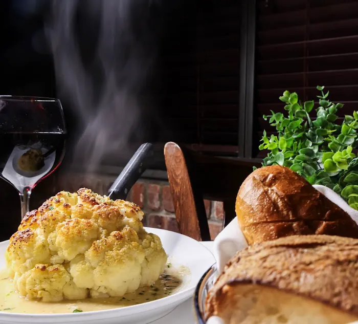 Elisa's Restaurant Picture 7