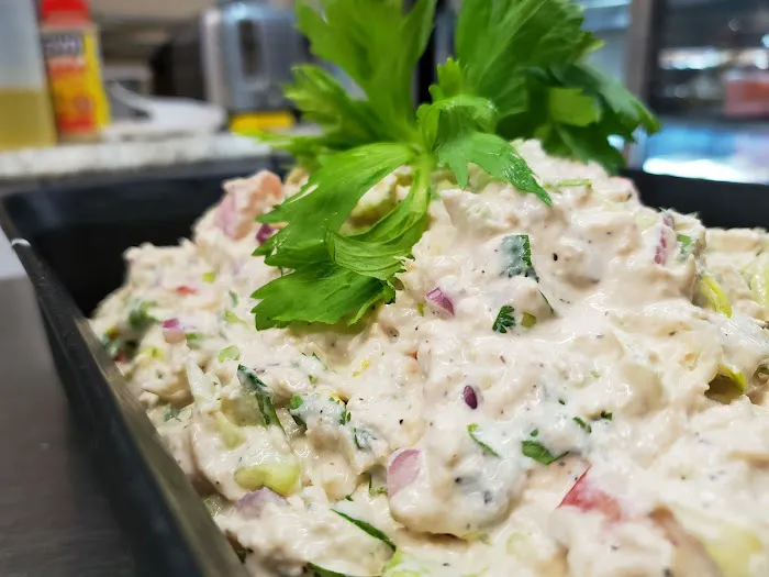 Bayview Deli Picture 1