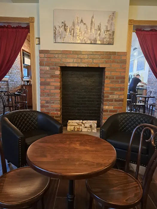 Caffeinated New Yorker Cafe Picture 5